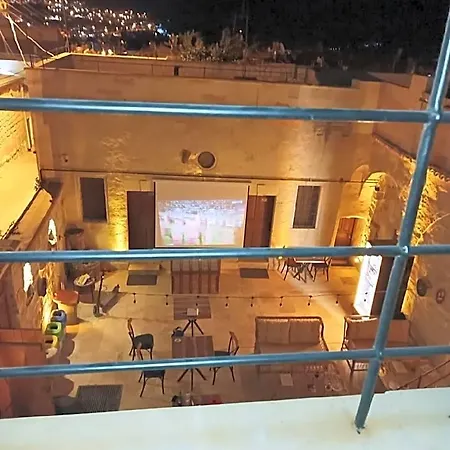 Отель Cappadocia Balloon House 3*
