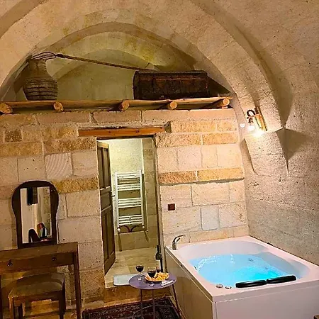 Cappadocia Balloon House Hotel